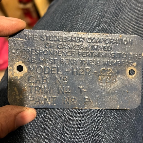 Studebaker identification plate, model, H2 R – C2 - Picture 1 of 2